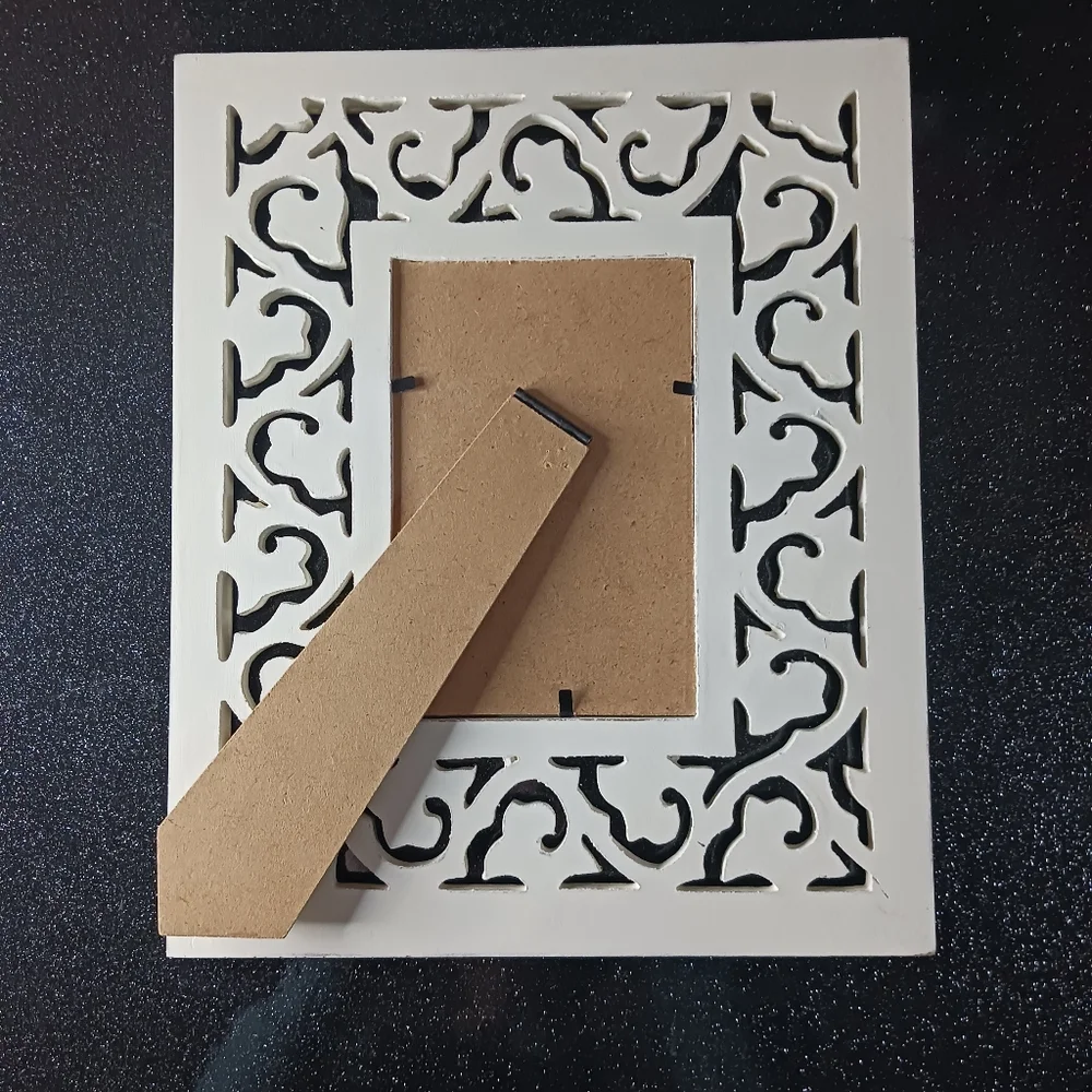 White Filigree Picture Frame. - Picture 7 of 7